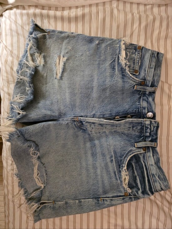 Agolde Pants - AGOLDE Parker Vintage Denim Cutoff Shorts 29